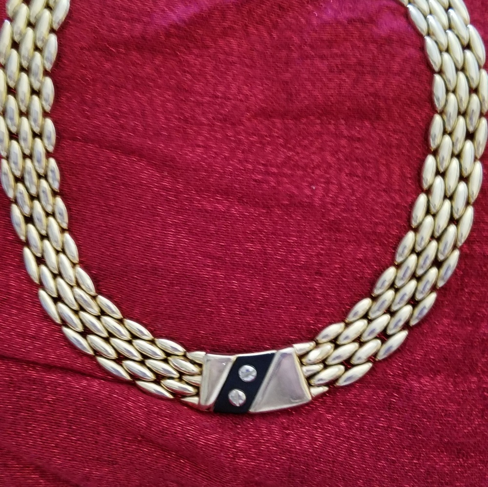 Costume jewelry necklace and earrings set